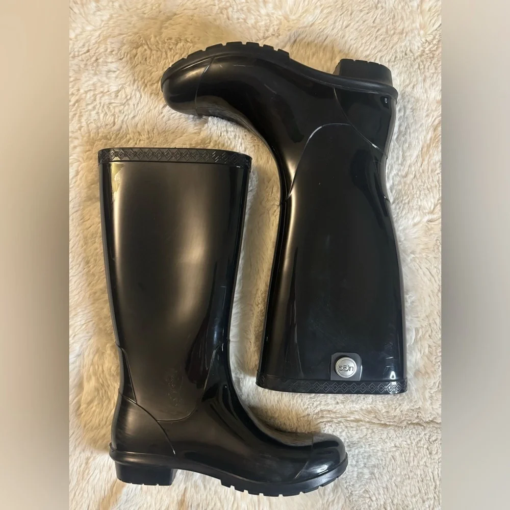 UGG classic rain